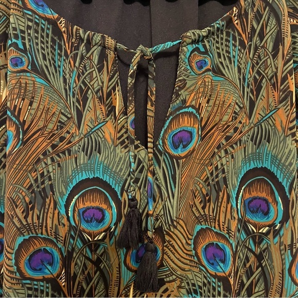 Show Me Your MuMu Peacock Short Sleeve Print Blouse Size Medium - Picture 7 of 13